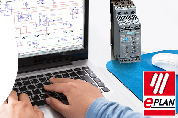 Mann arbeitet mit e-plan software